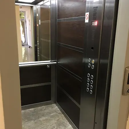 아파트 D2 - Cosy Downtown